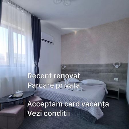 Hotel Miniom Constanta Ngoại thất bức ảnh